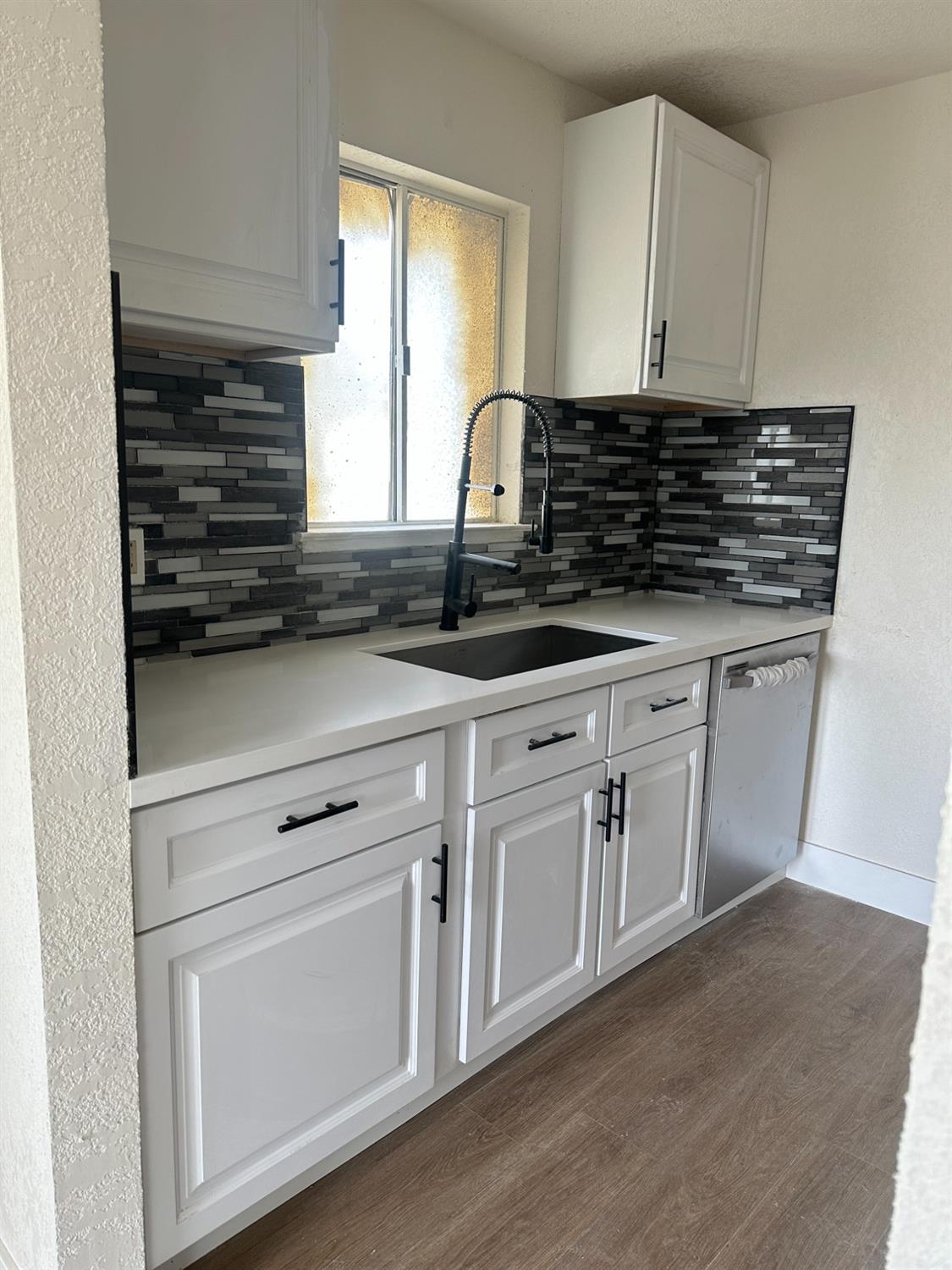 Photo of 4412 Greenholme Dr #4 in Sacramento, CA