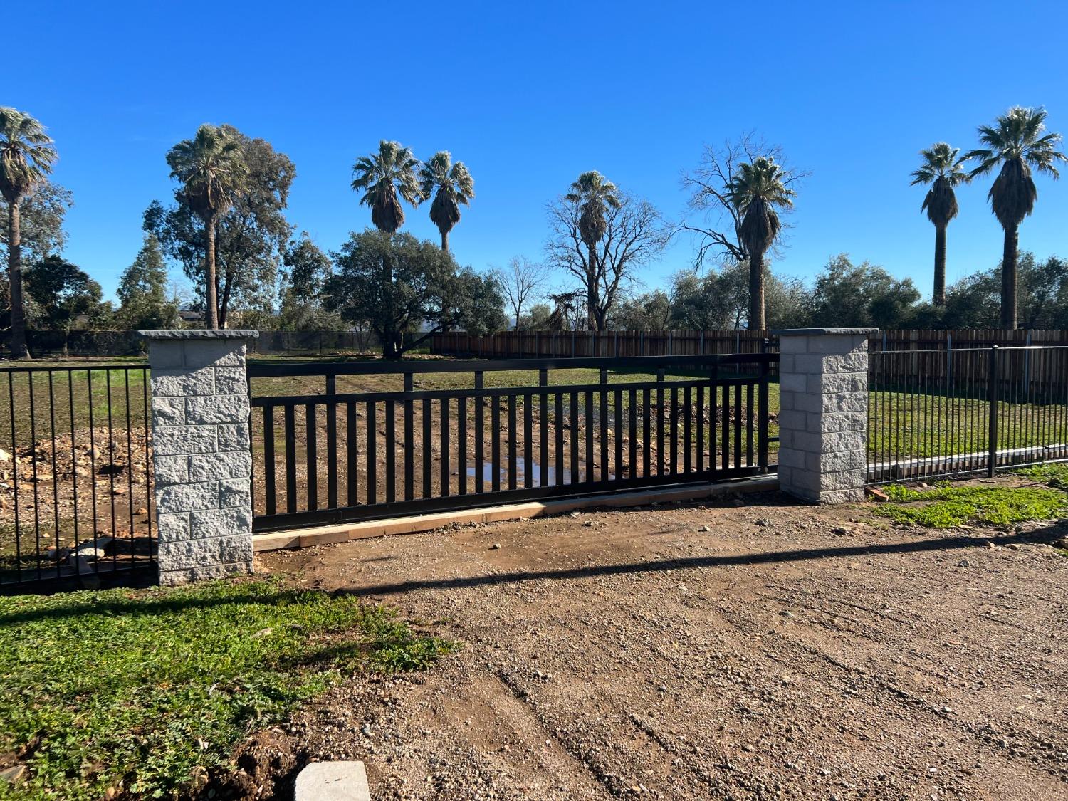 Photo of 1652 6th St in Oroville, CA