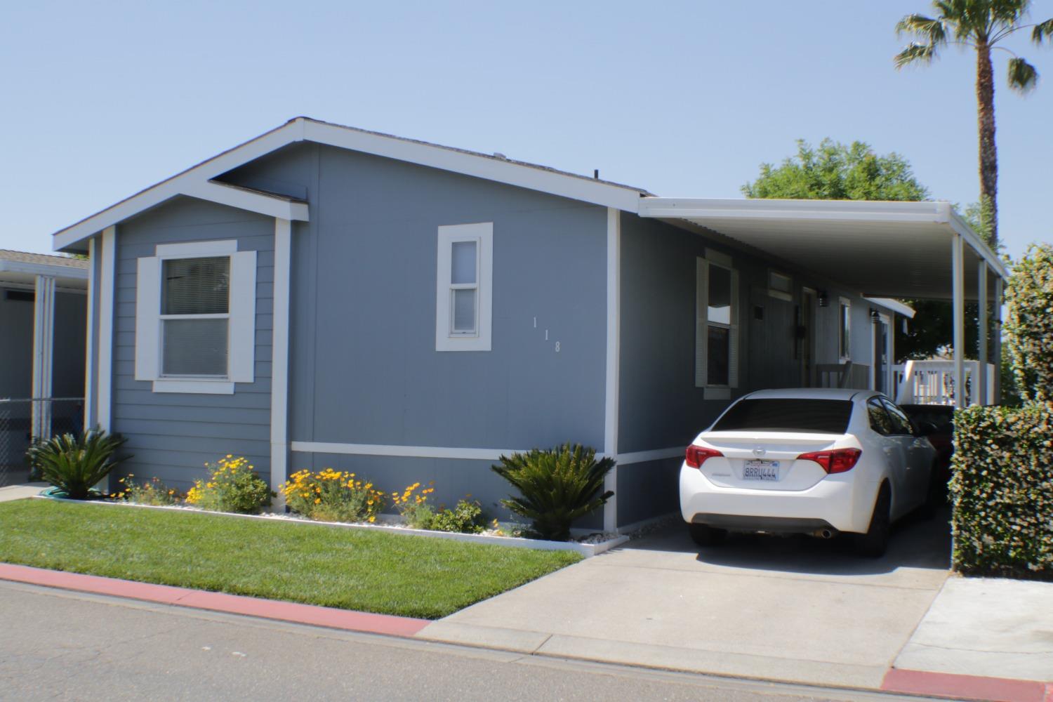 Photo of 5901 Newbrook Cir #118 in Riverbank, CA