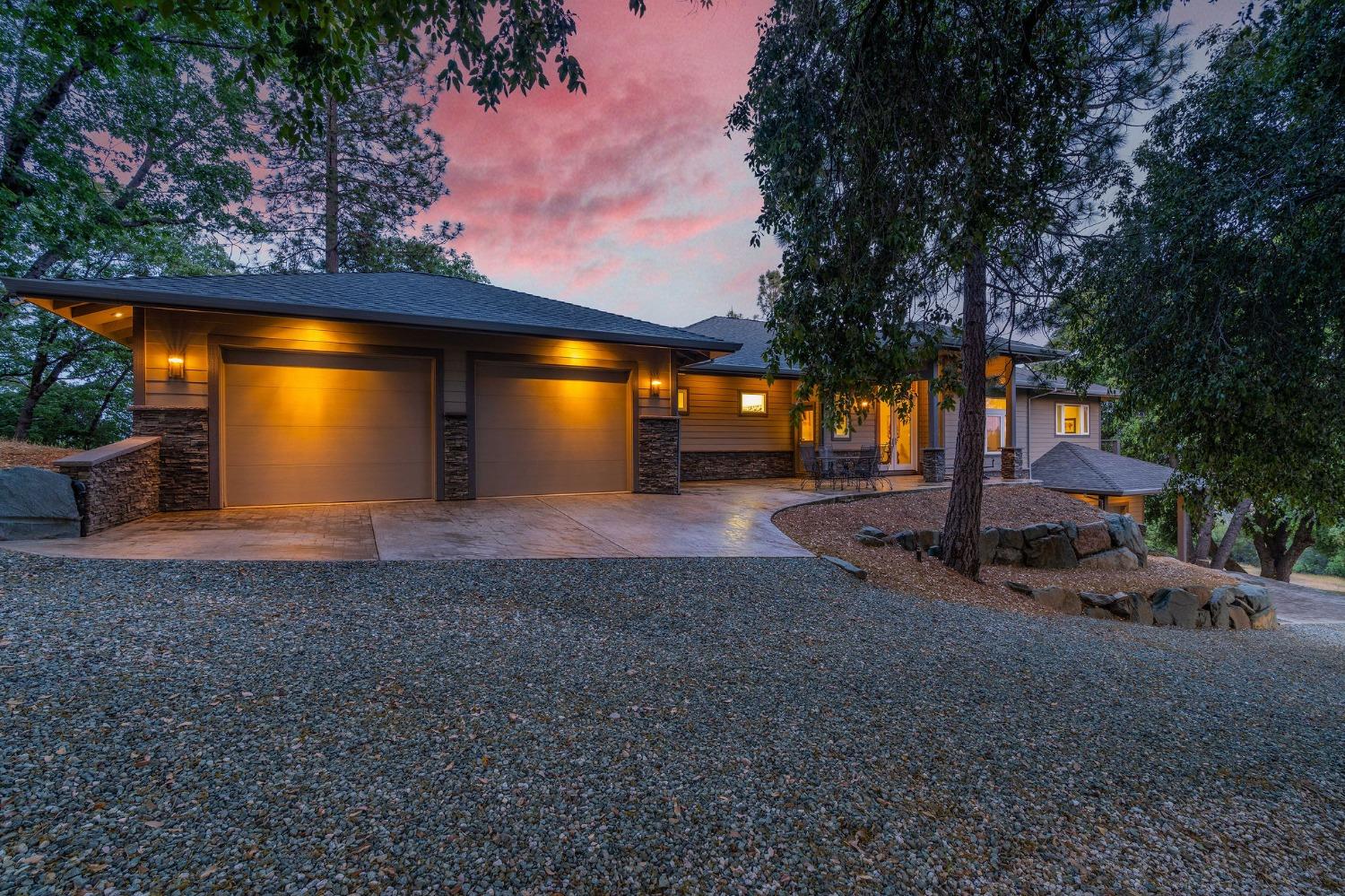 Photo of 21751 Sky High Blvd in Pine Grove, CA