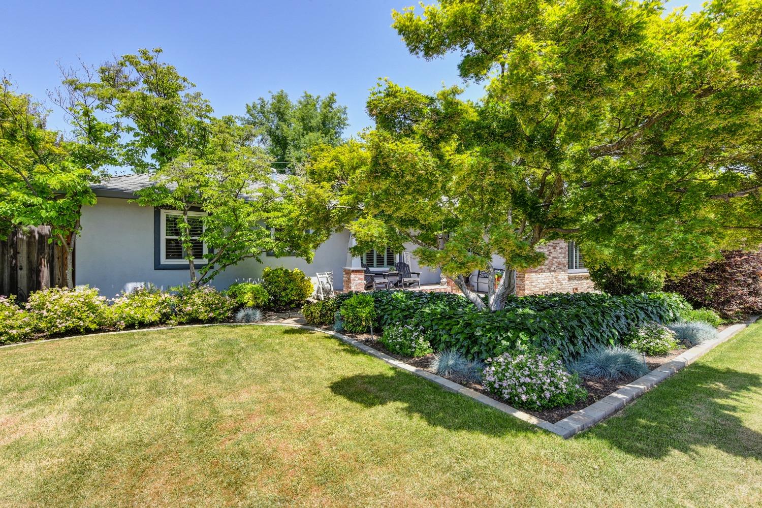 Photo for 3935 Whitney Avenue