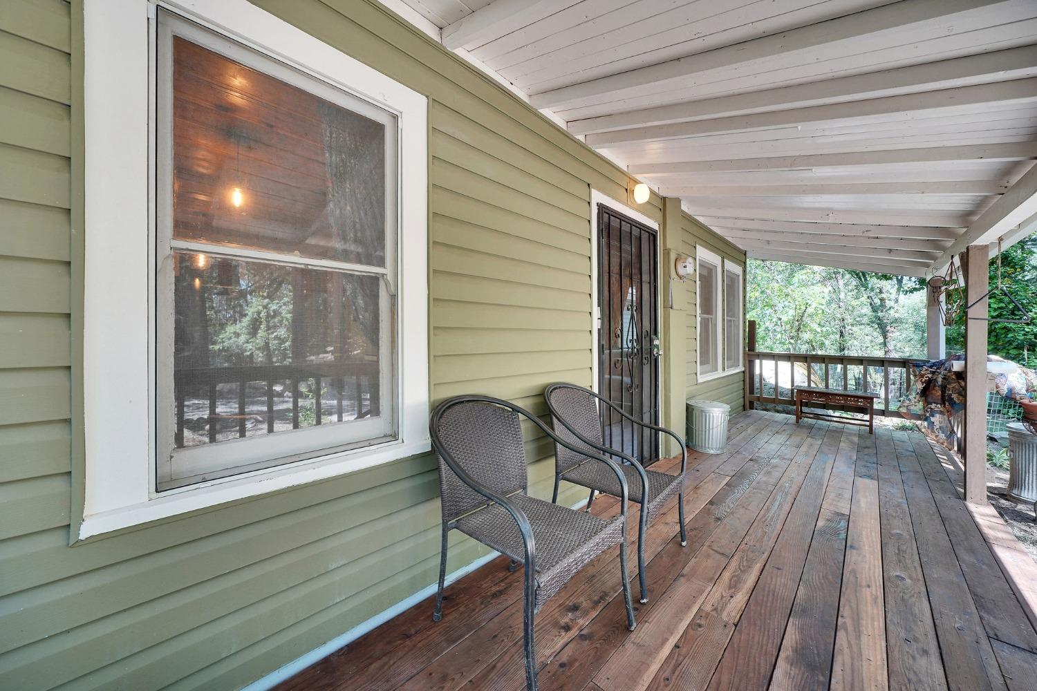 Photo of 22953-22935 West Ave in River Pines, CA