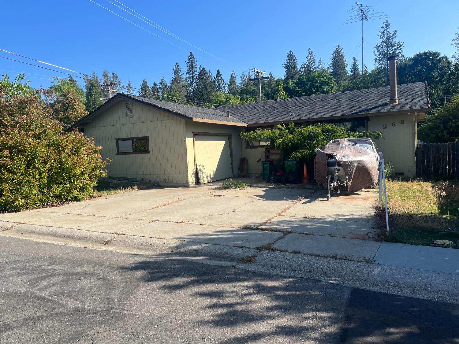 Photo of 268 Barby Dr in Grass Valley, CA
