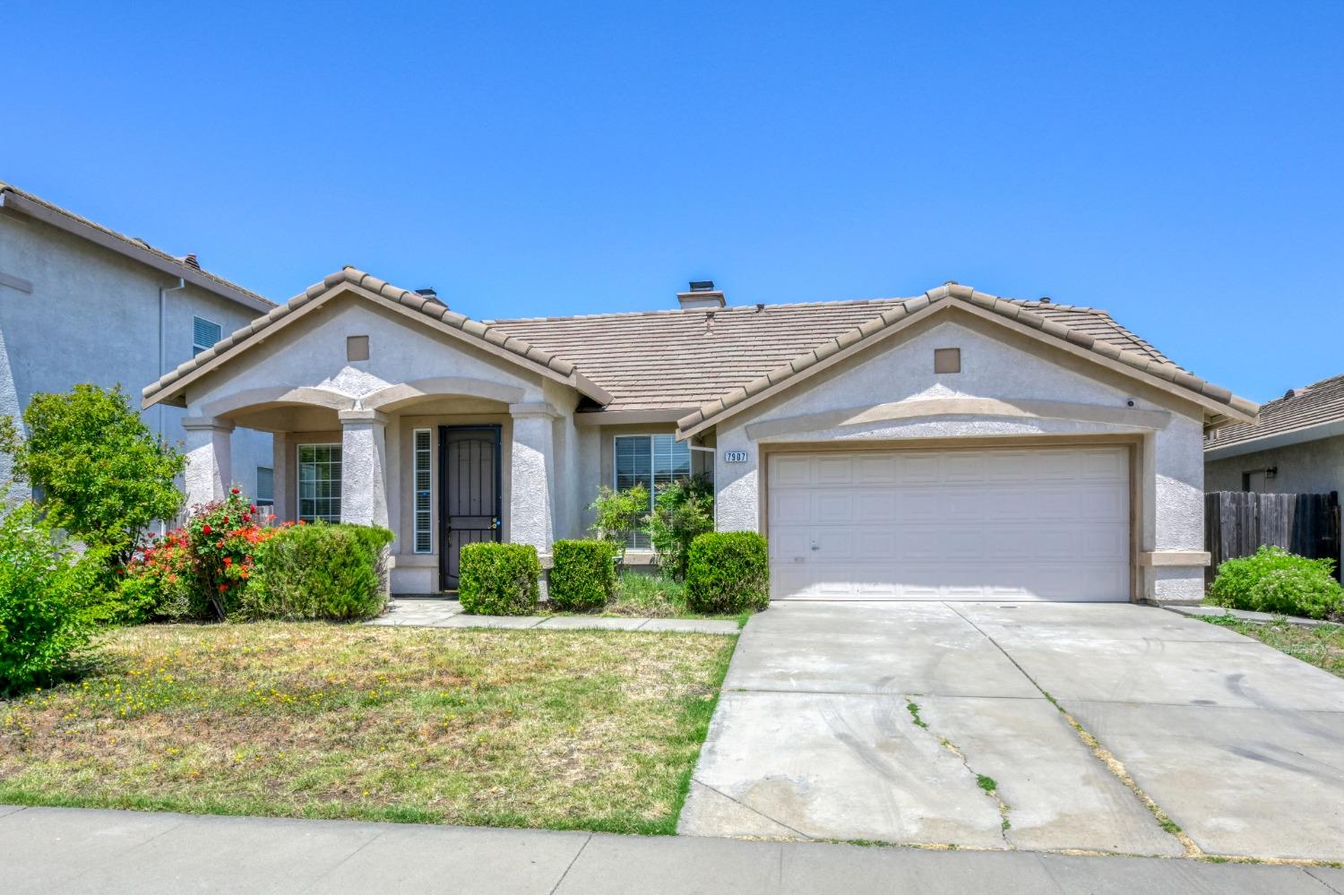 7907 Calzada Court Elk Grove, California Presenting a delightful property for sale! This residence boasts 4 bedrooms and 2 full baths, providing ample space for comfortable living. Step into the welcoming formal living area, while a separate cozy family quarter adds an extra touch of charm. The house showcases an open floor plan, accentuated by vaulted ceilings in the common areas and master bedroom, creating an airy and spacious ambiance. Enjoy the convenience of tile flooring throughout, with the exception of the bedrooms. The kitchen is a standout feature, showcasing granite countertops and a peninsula/dining bar that overlooks the family room. This seamless connection allows for easy interaction while entertaining guests. Step outside onto the extended patio, which opens up to a generously sized backyard, offering an ideal setting for indoor and outdoor gatherings. The master suite is a true retreat, complete with wall-to-wall double windows over the tub, a separate shower, a private water closet room, and double sinks. Recent updates include new carpets, adding a fresh and inviting feel to the home. Strategically located, this property offers the convenience of being close to everything, including freeway entrances and a mere 15-minute drive from Downtown Sacramento.