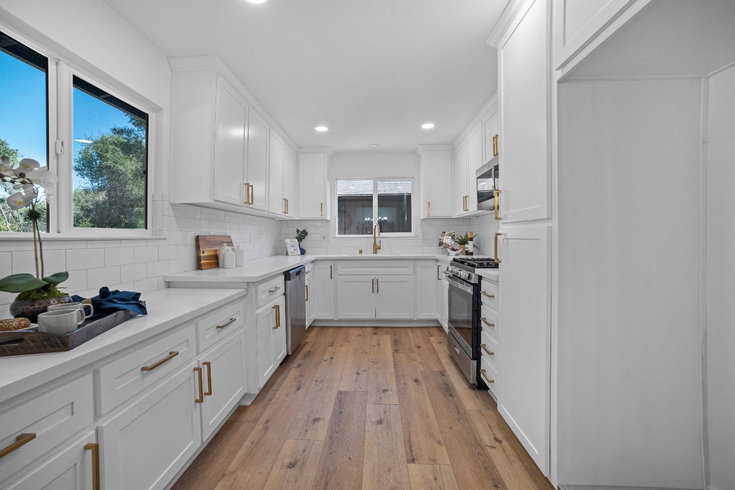 Photo of 10241 Amador St in Jackson, CA