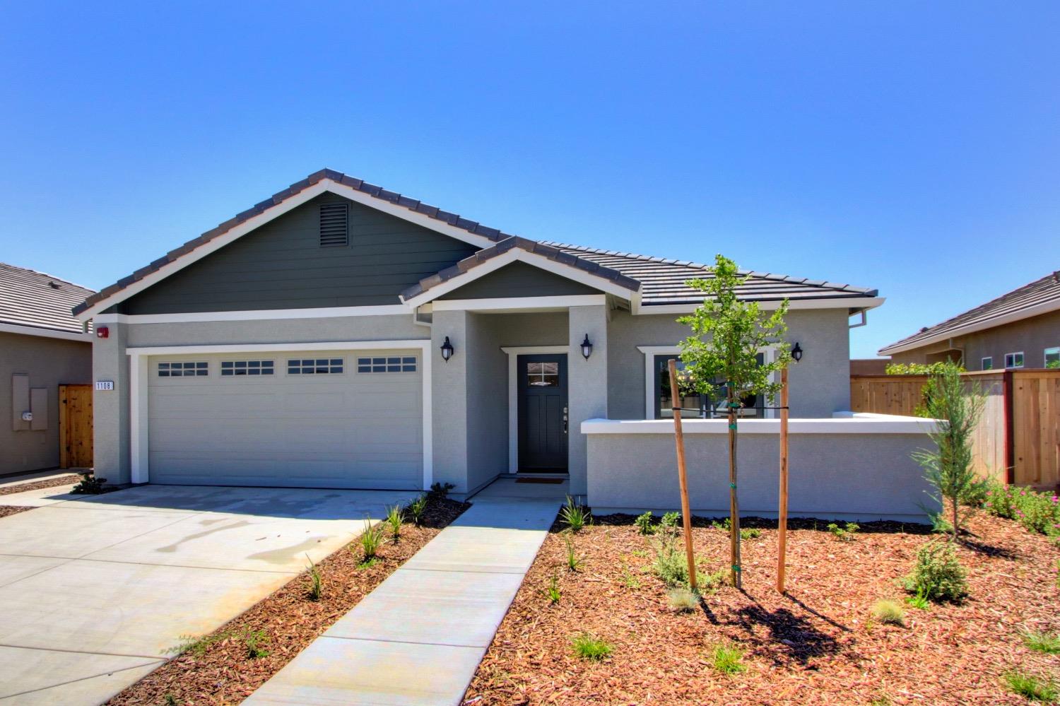 Photo of 1124 Audrey Ct in Galt, CA