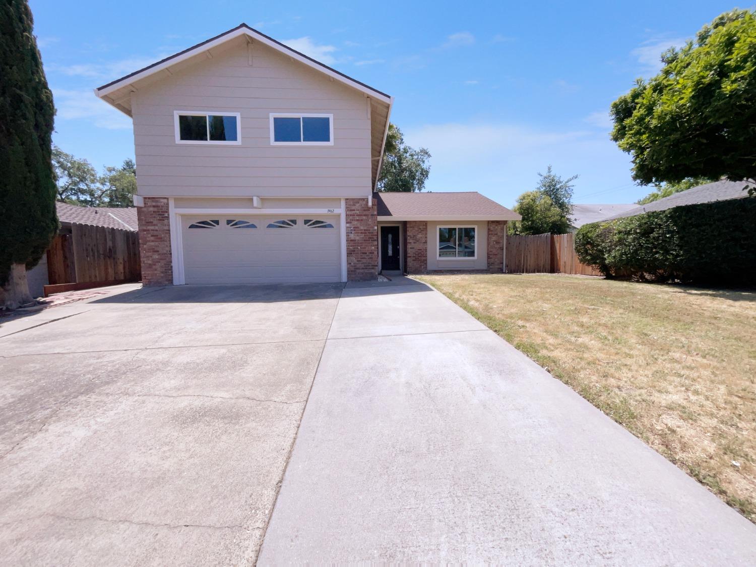Photo of 7412 Garden Gate Dr in Citrus Heights, CA