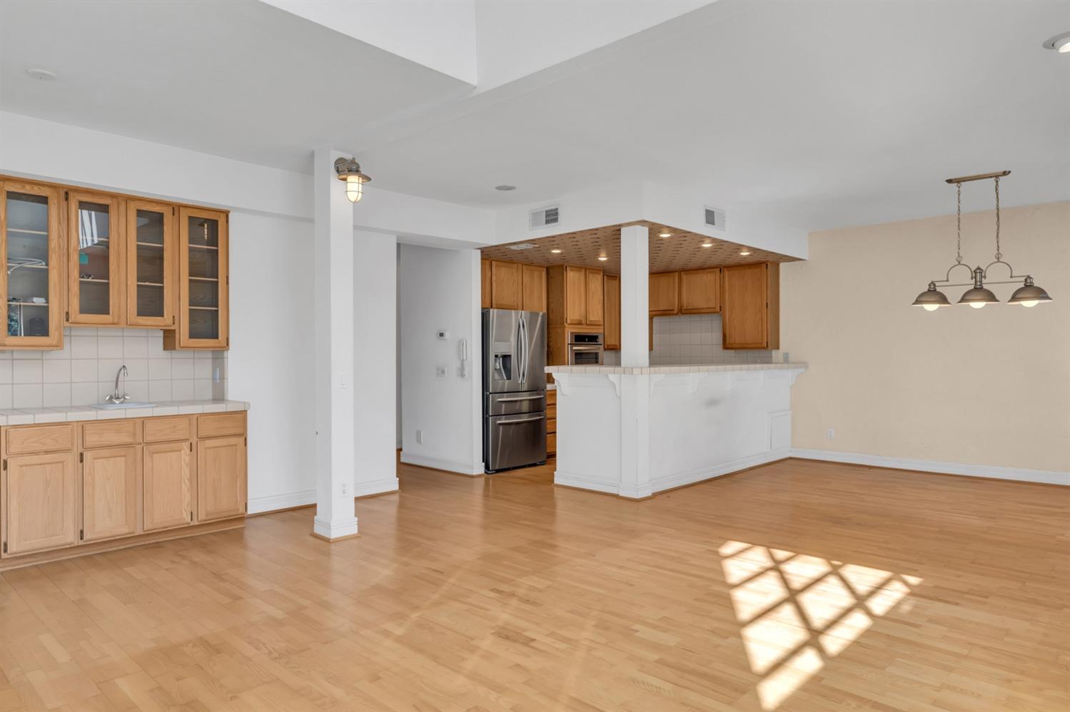 Photo #20: 223050136 Listing: Photo #20