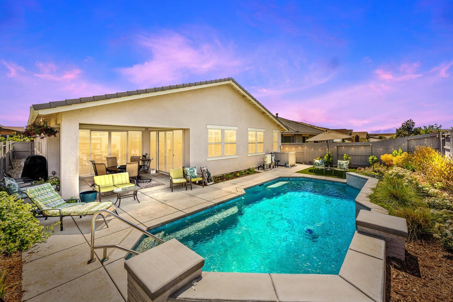 Photo of 7039 Pismo Dr in El Dorado Hills, CA