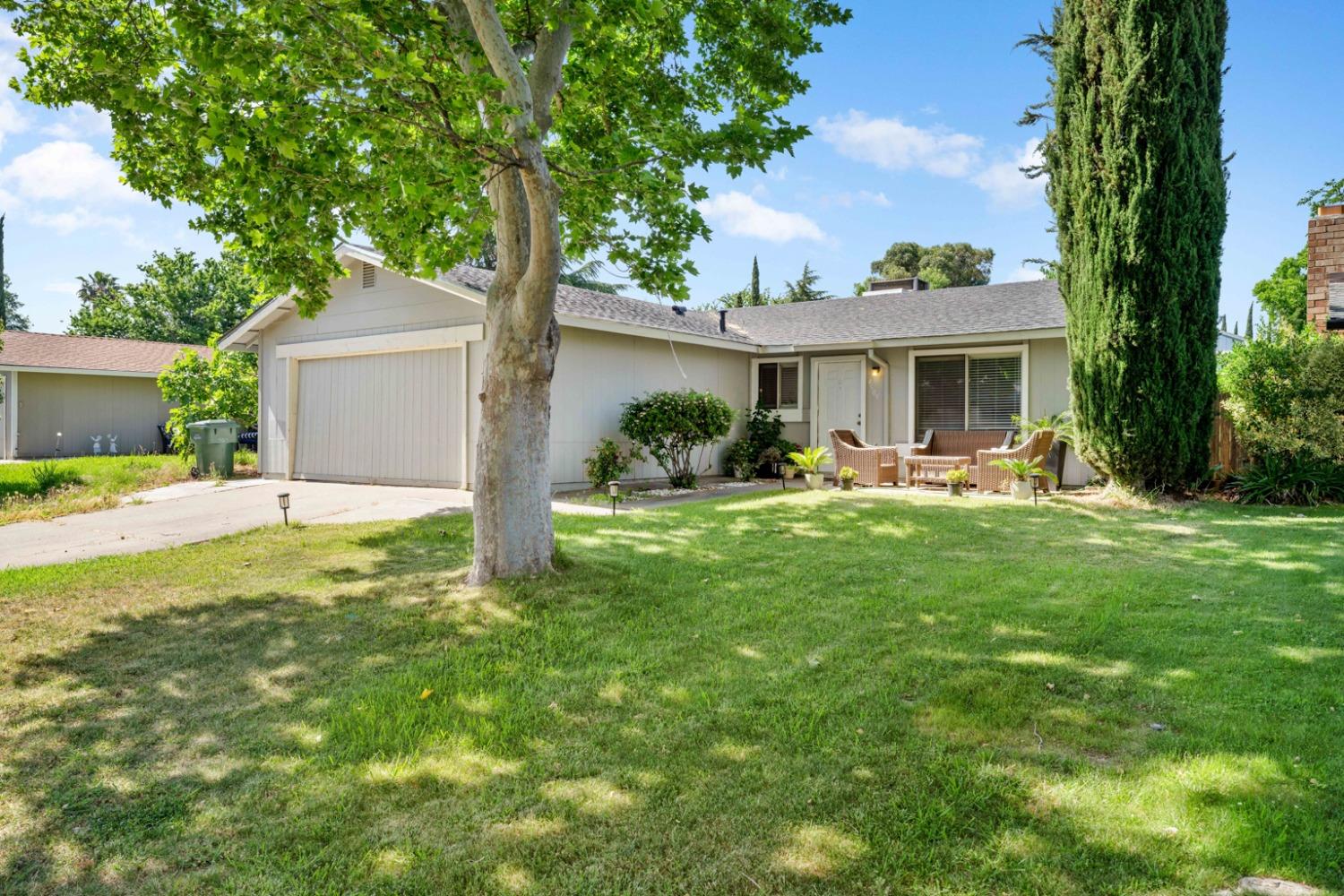 Photo of 4509 Merganser Ct in Sacramento, CA
