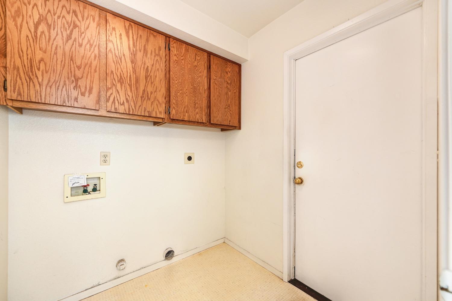 Photo #13: 223050275 Listing: Photo #13