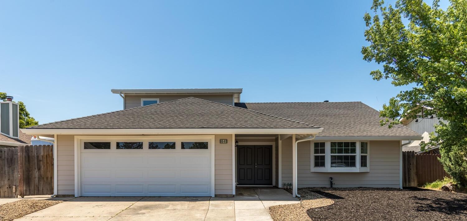 Photo of 8640 Elk Wy in Elk Grove, CA