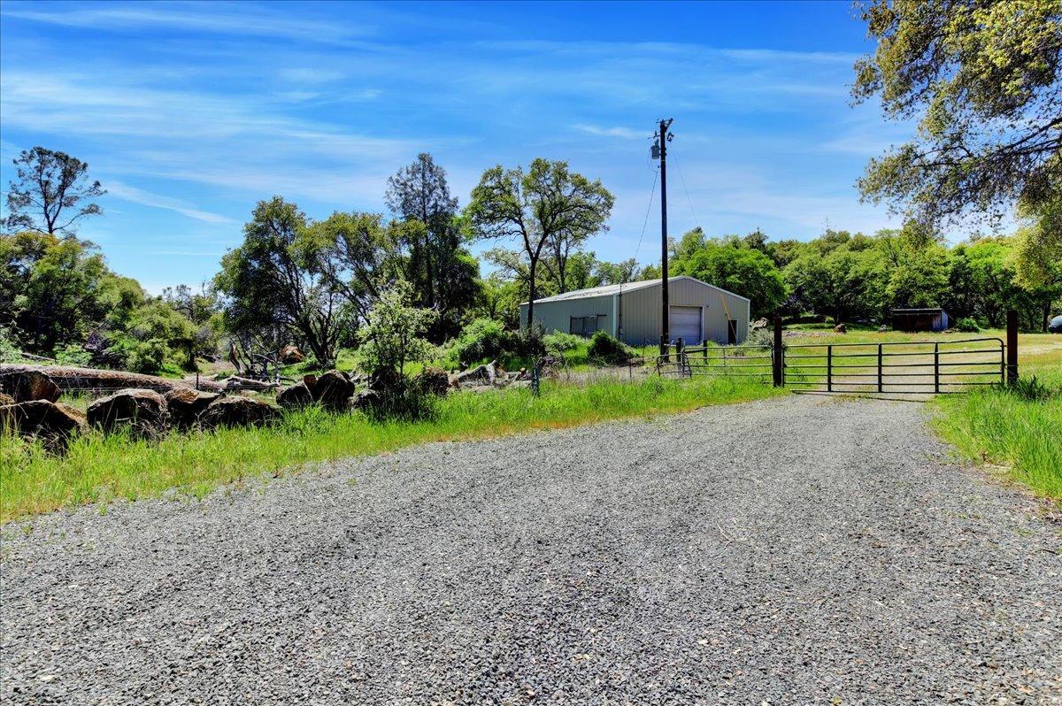 Maidu Trail, Penn Valley, California image 3