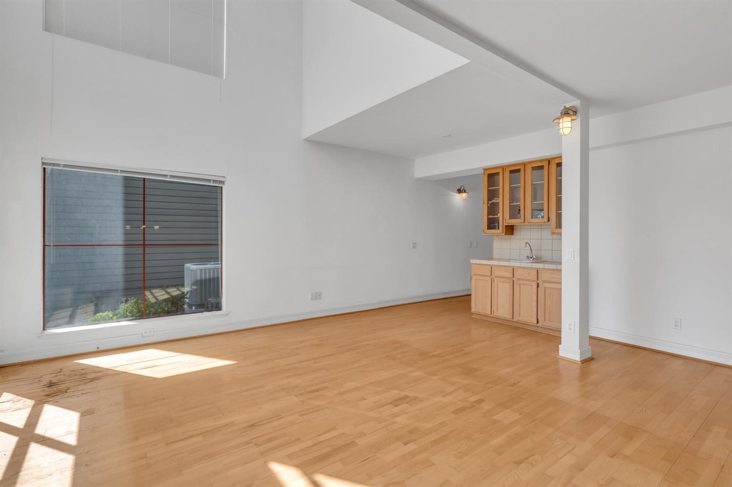 Photo #16: 223050136 Listing: Photo #16