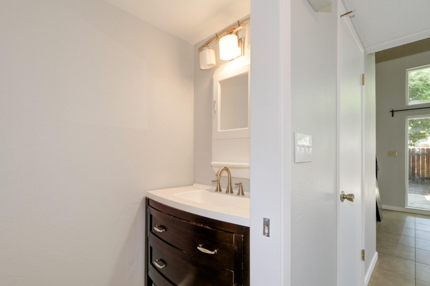 Photo #21: 223050762 Listing: Photo #21