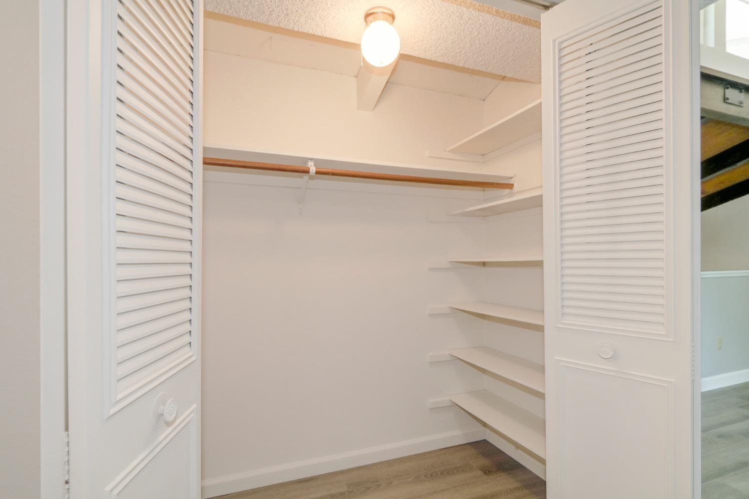 Photo #33: 223050762 Listing: Photo #33