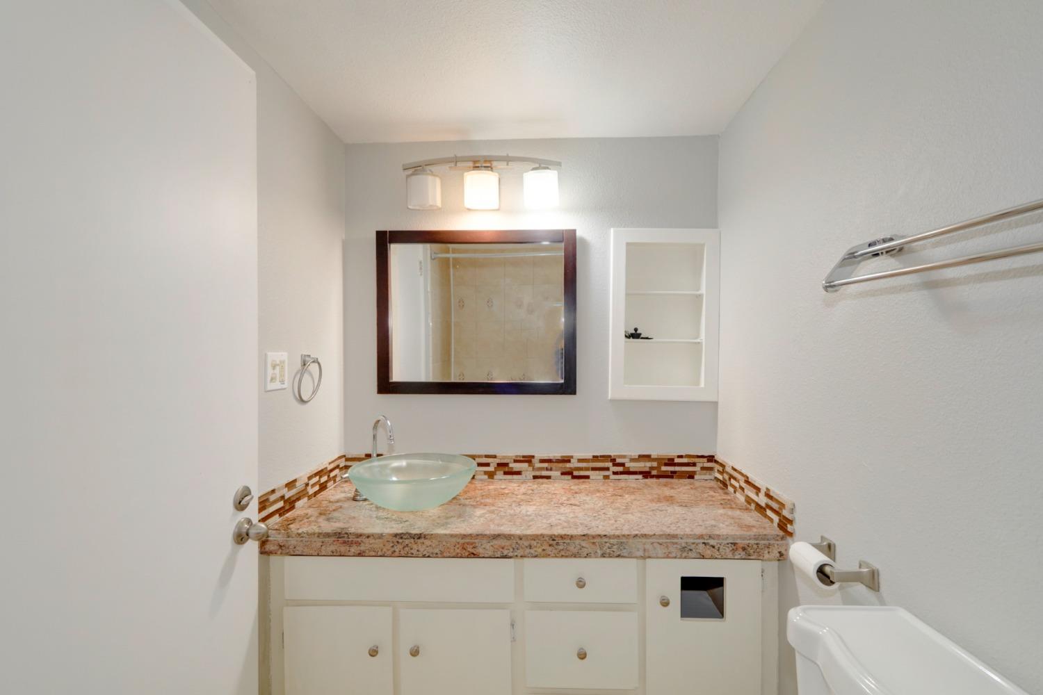 Photo #30: 223050762 Listing: Photo #30