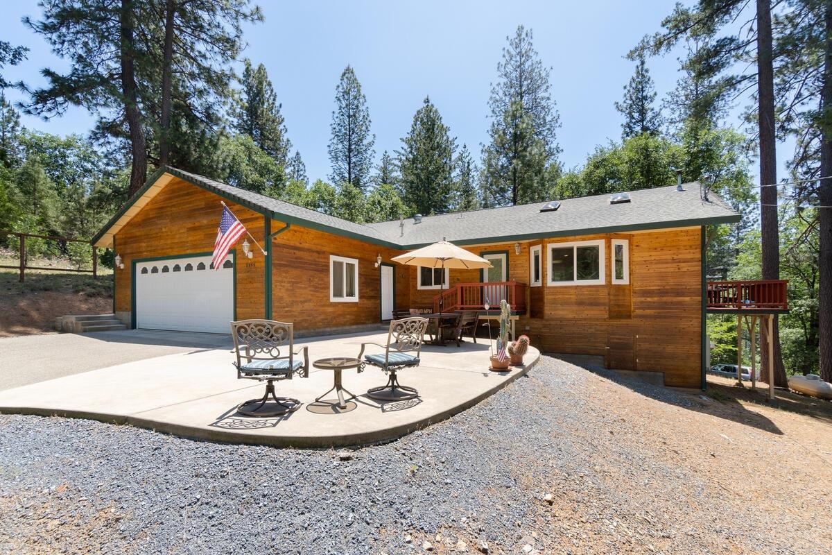 Photo of 2955 Patio Ct in Placerville, CA