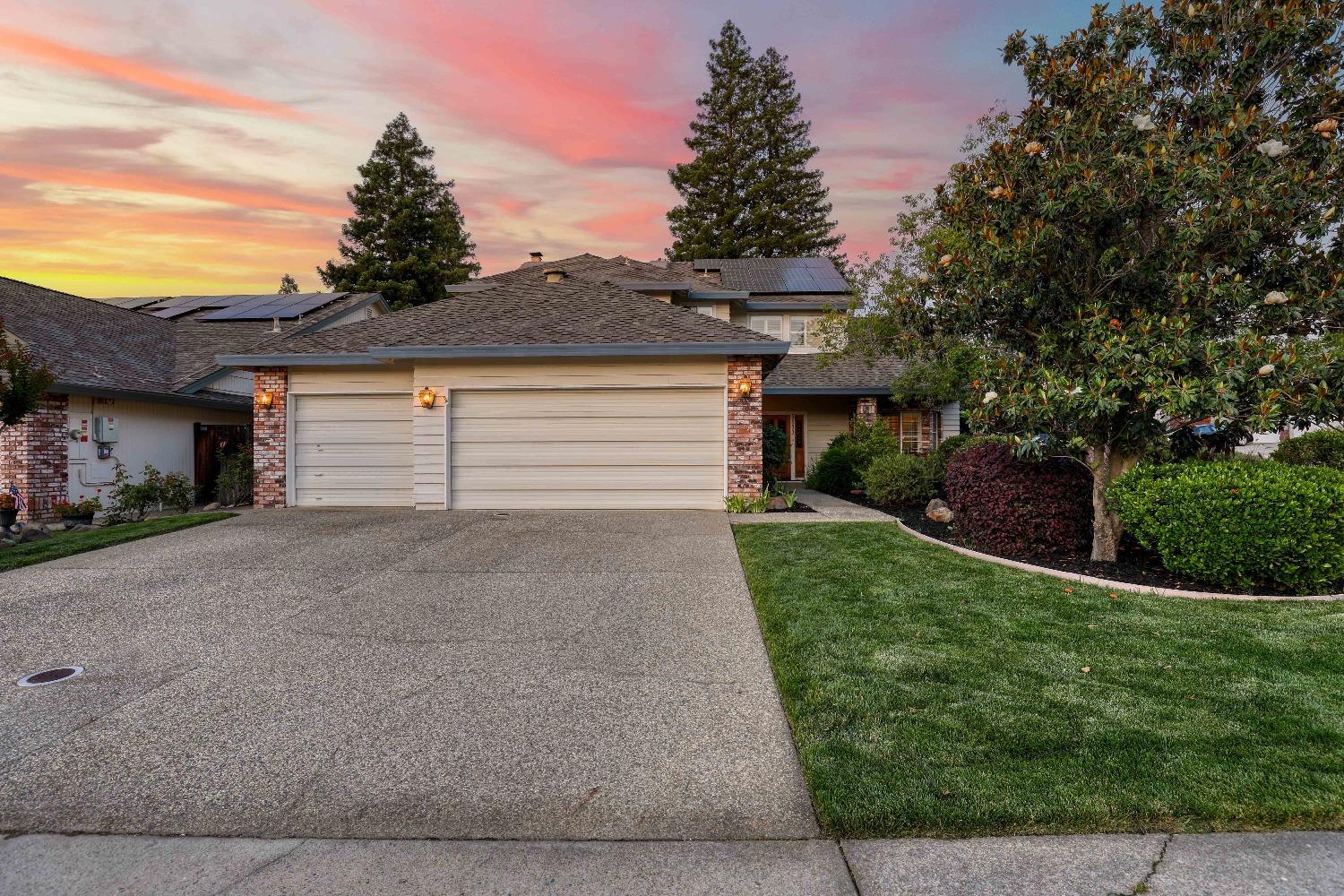 Photo of 5437 Thunder Ridge Cir in Rocklin, CA