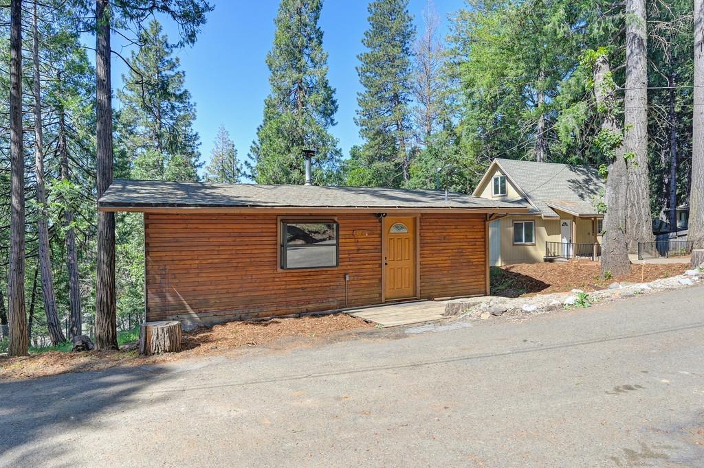 Bonanza Street, Pollock Pines, California image 6