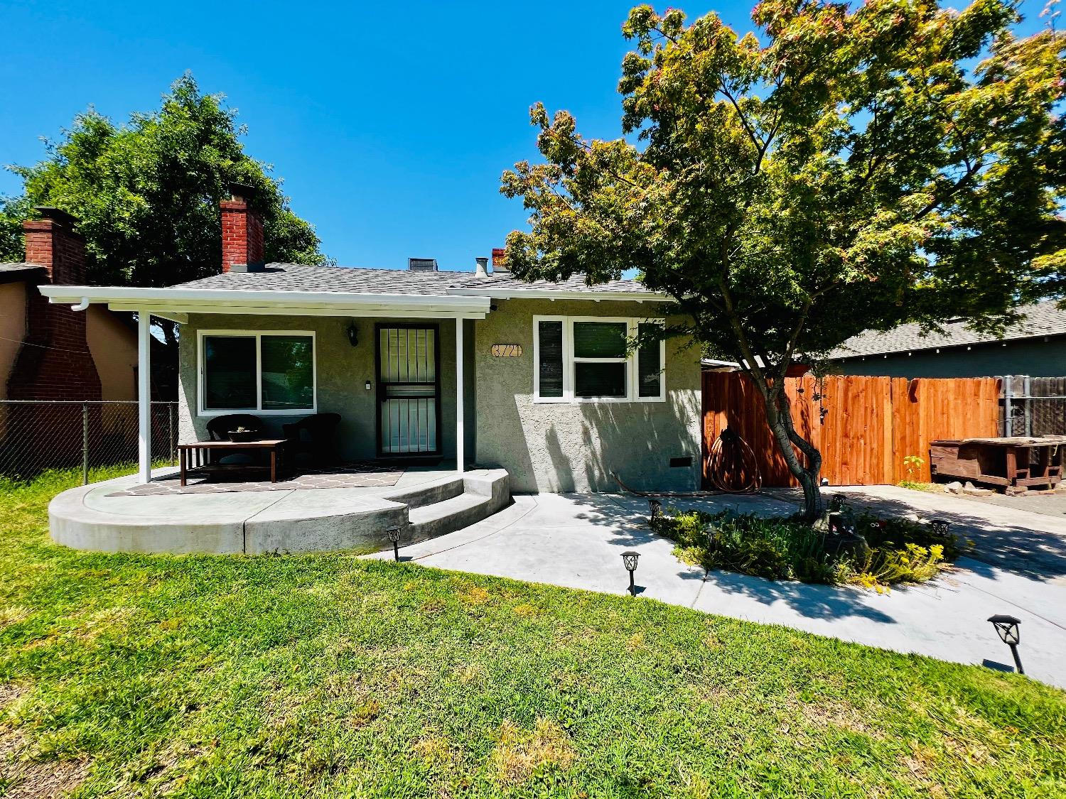 Photo of 3721 Kern St in Sacramento, CA