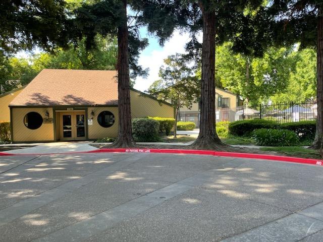 Photo of 150 Del Verde Cir #98 in Sacramento, CA