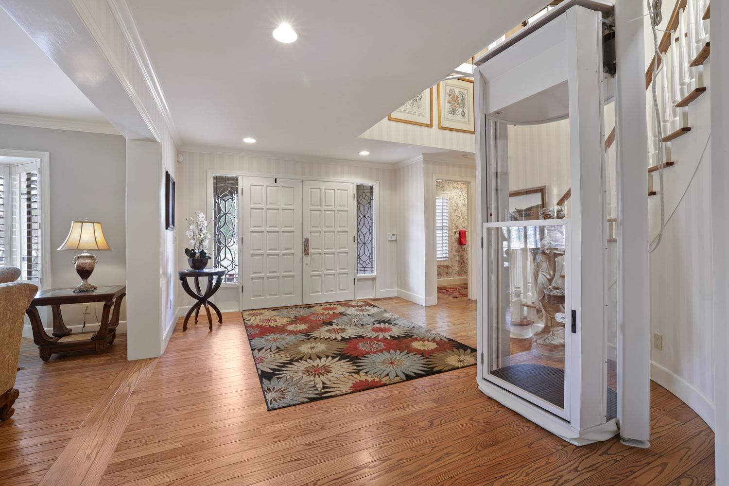 Detail Gallery Image 9 of 94 For 1351 Rivergate, Lodi,  CA 95240 - 5 Beds | 3/2 Baths