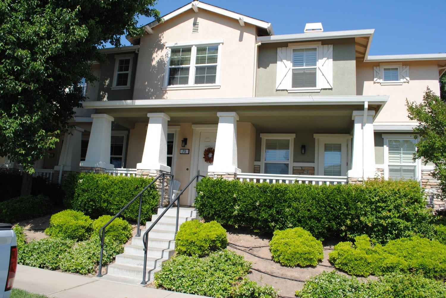 Photo of 577 Clydesdale Dr #75 in Oakdale, CA