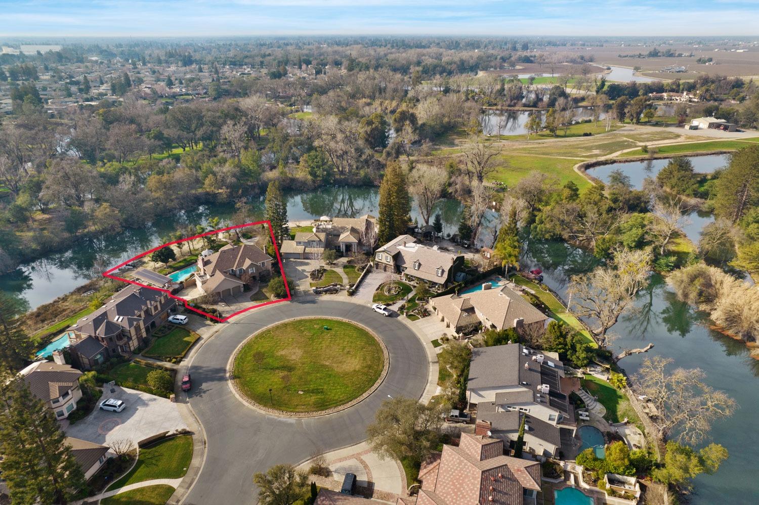 Detail Gallery Image 90 of 94 For 1351 Rivergate, Lodi,  CA 95240 - 5 Beds | 3/2 Baths