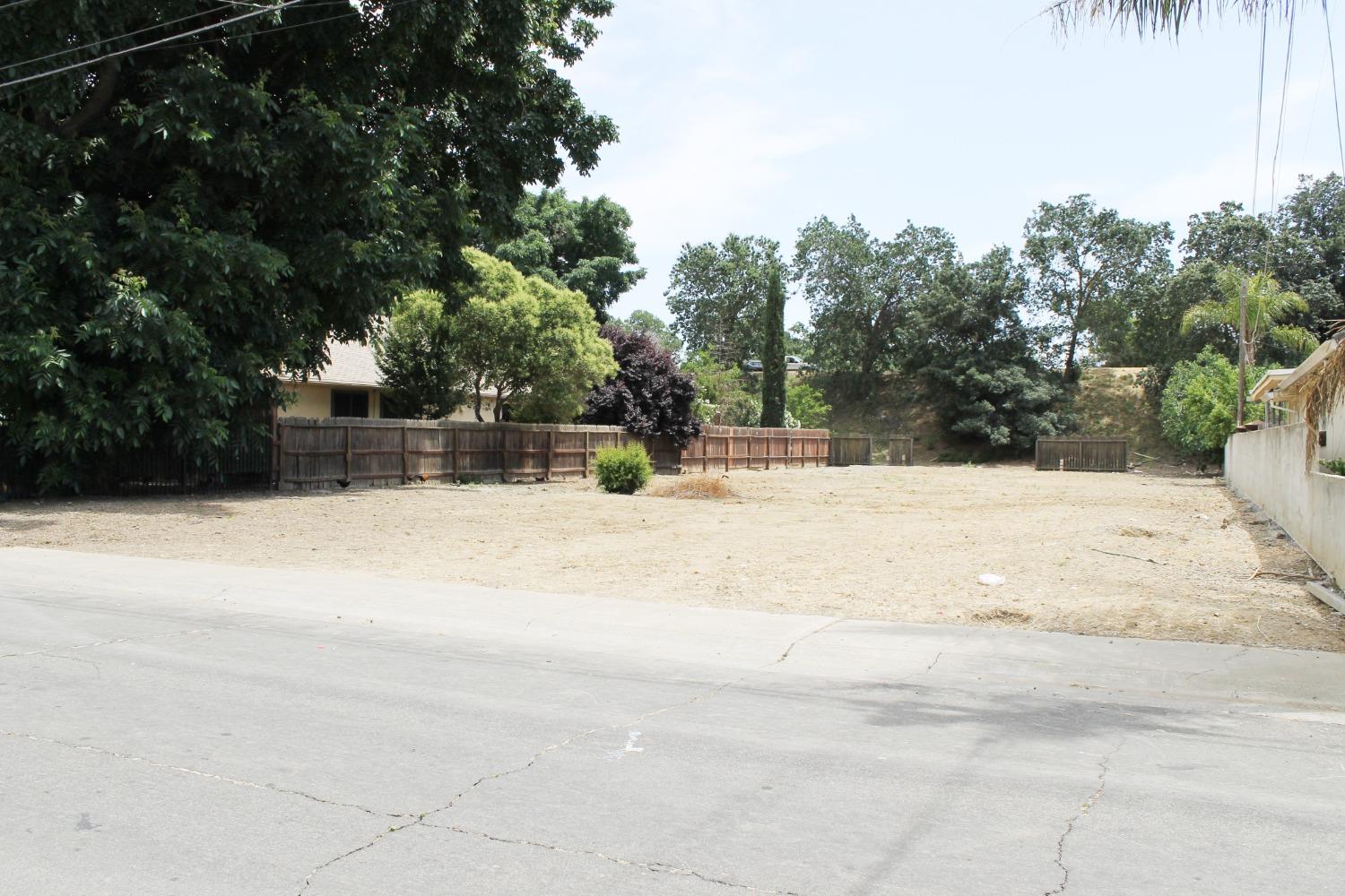 Photo of 520 Columbus Ave in Sacramento, CA