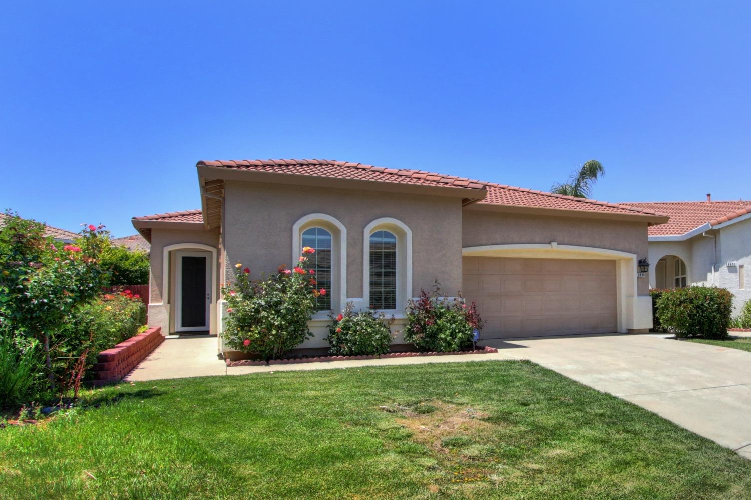 Photo of 8658 Butterscotch Wy in Elk Grove, CA