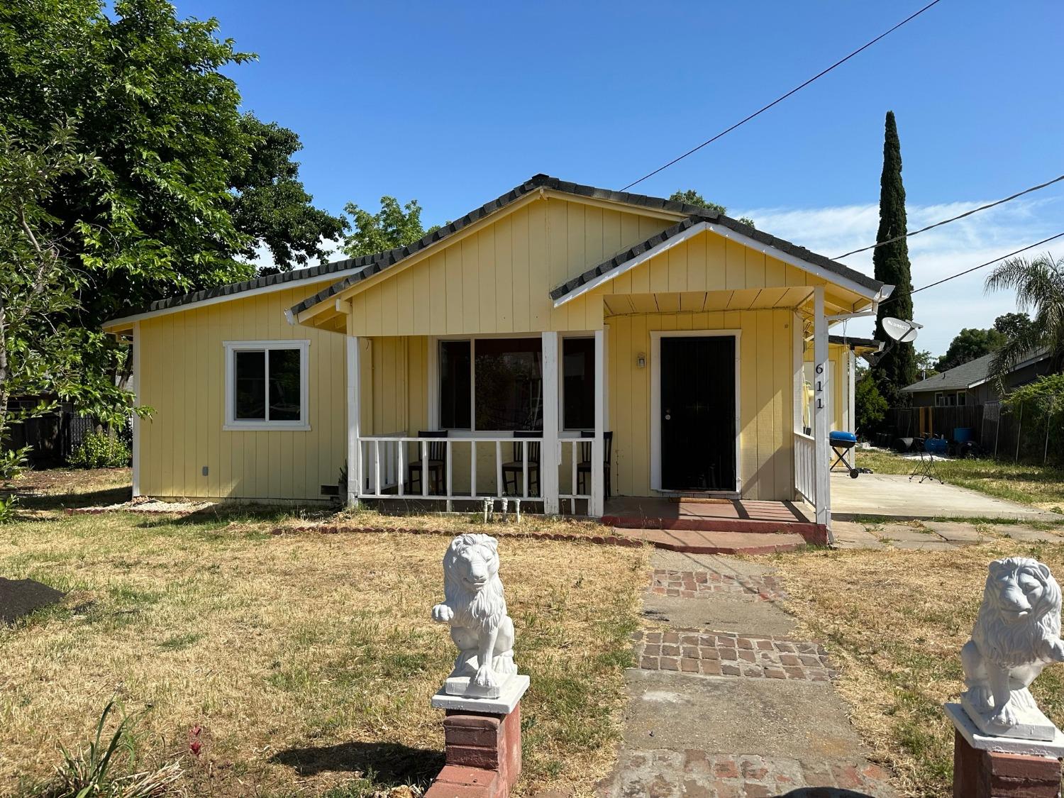 Photo of 611 Kesner Ave in Sacramento, CA