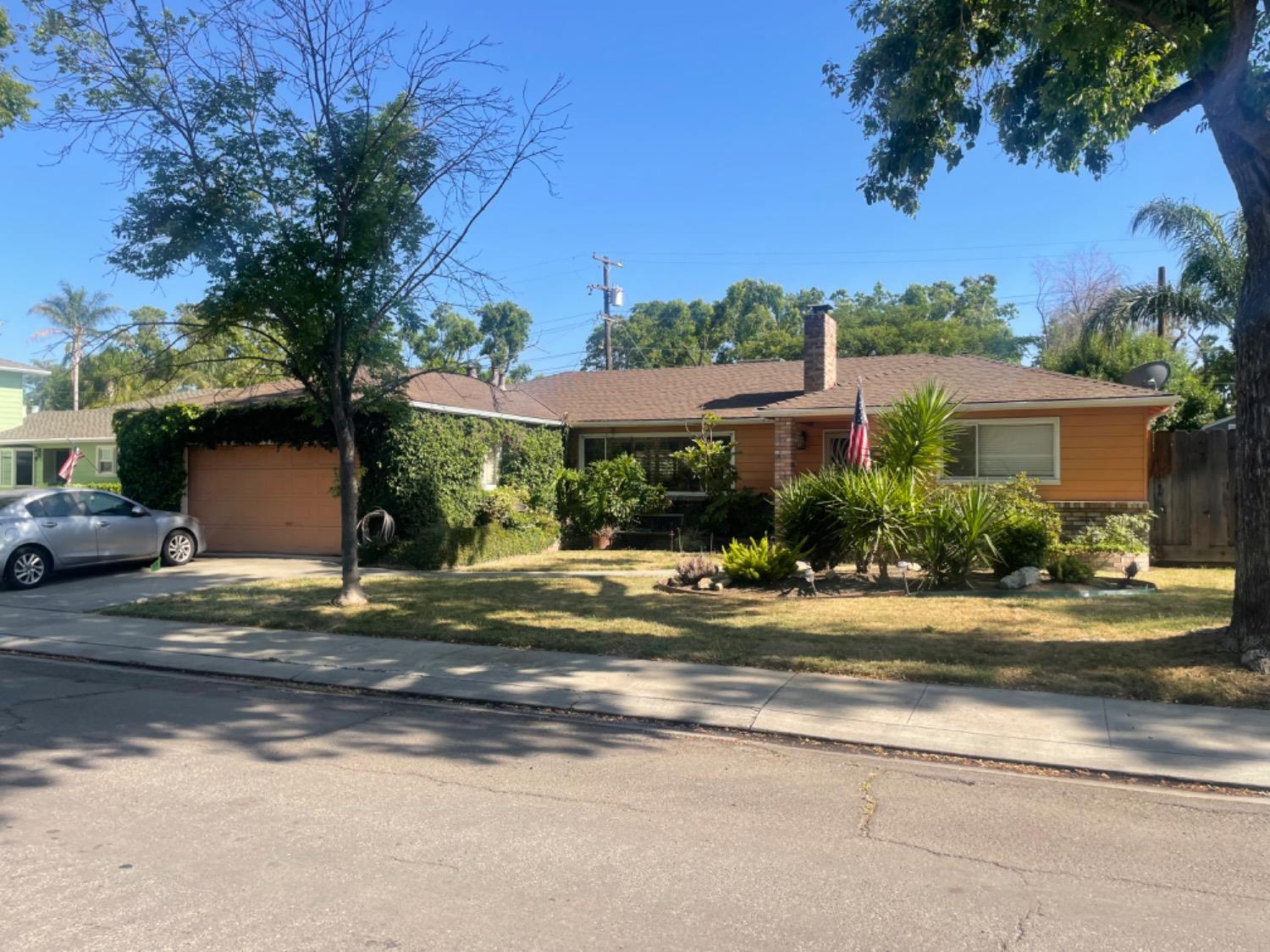 Photo of 1234 Purdue Ave in Modesto, CA
