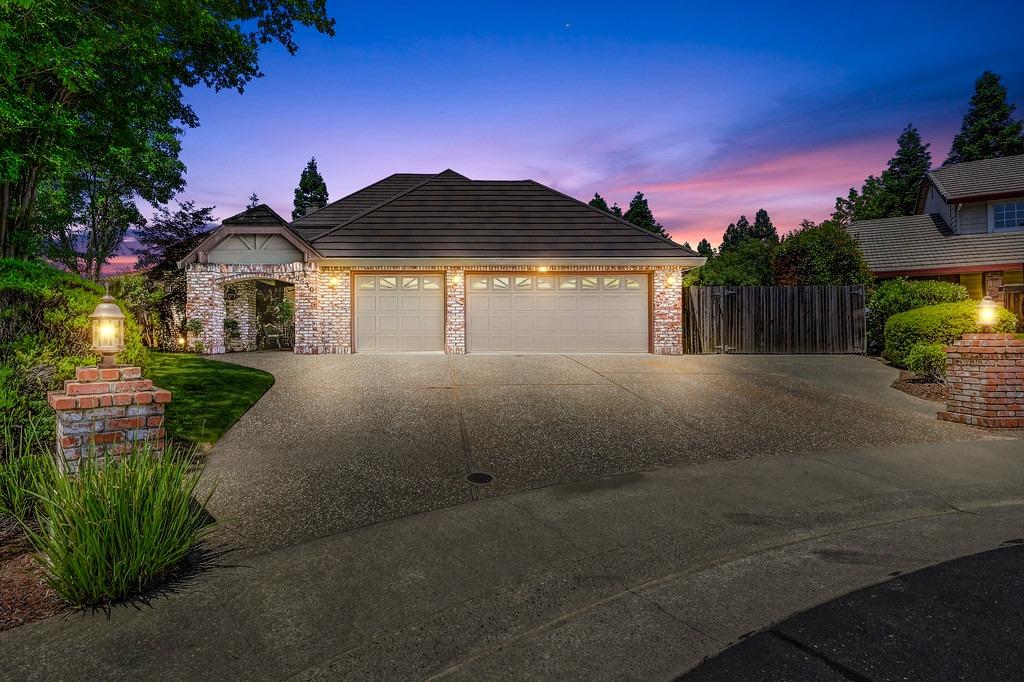 Photo of 3530 Broadstone Ct in Rocklin, CA