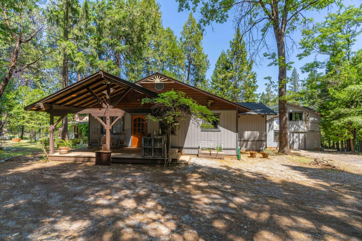 Photo of 14917 Williams Rd in Pioneer, CA