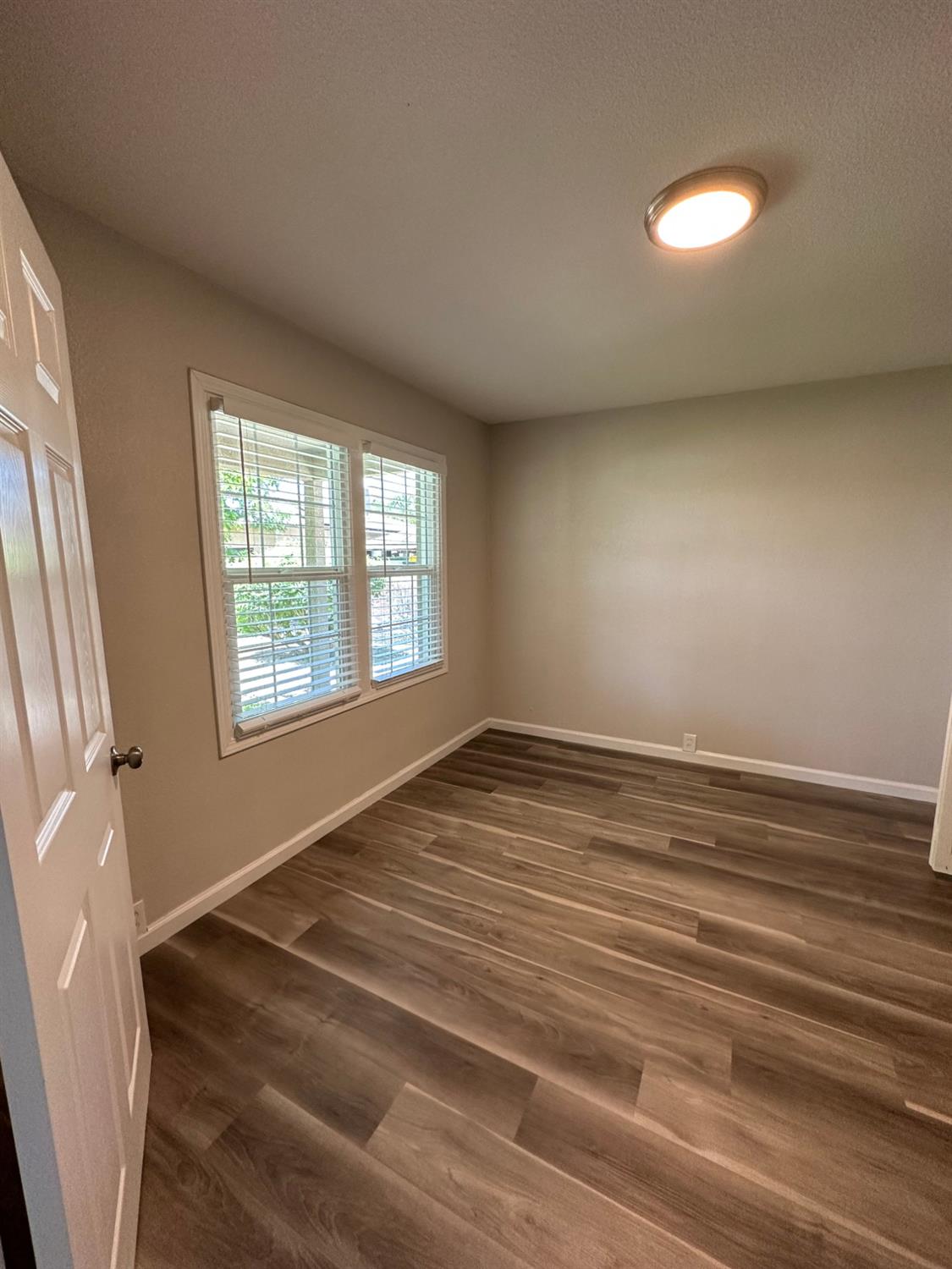 Detail Gallery Image 26 of 56 For 1738 S Drake Ave, Stockton,  CA 95215 - 4 Beds | 2 Baths