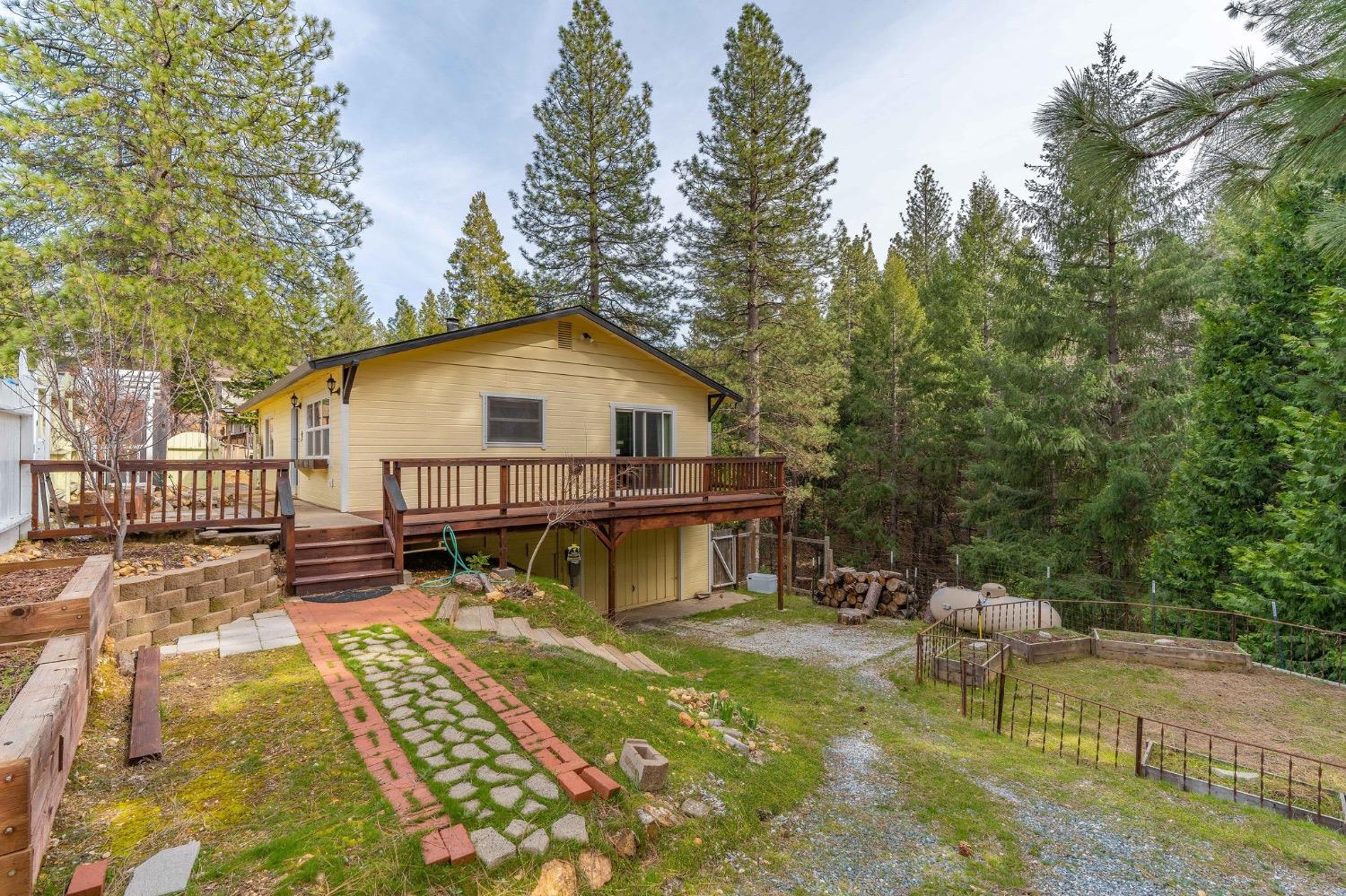 Photo of 25732 Ashland View Ct in Pioneer, CA