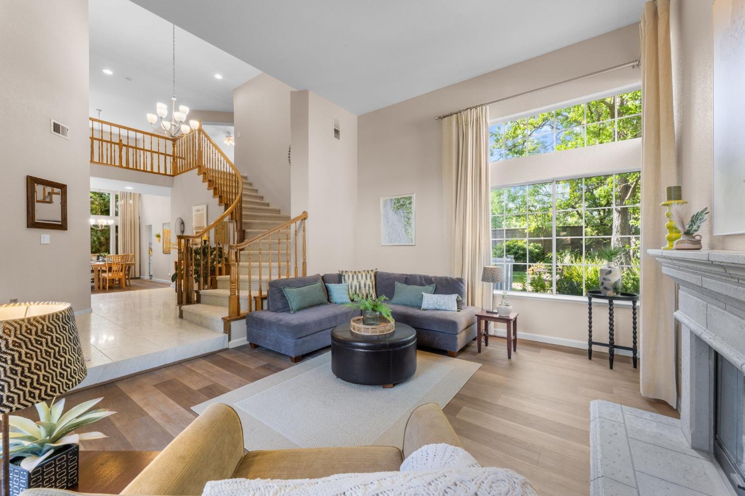 Photo of 192 Orange Blossom Cir in Folsom, CA