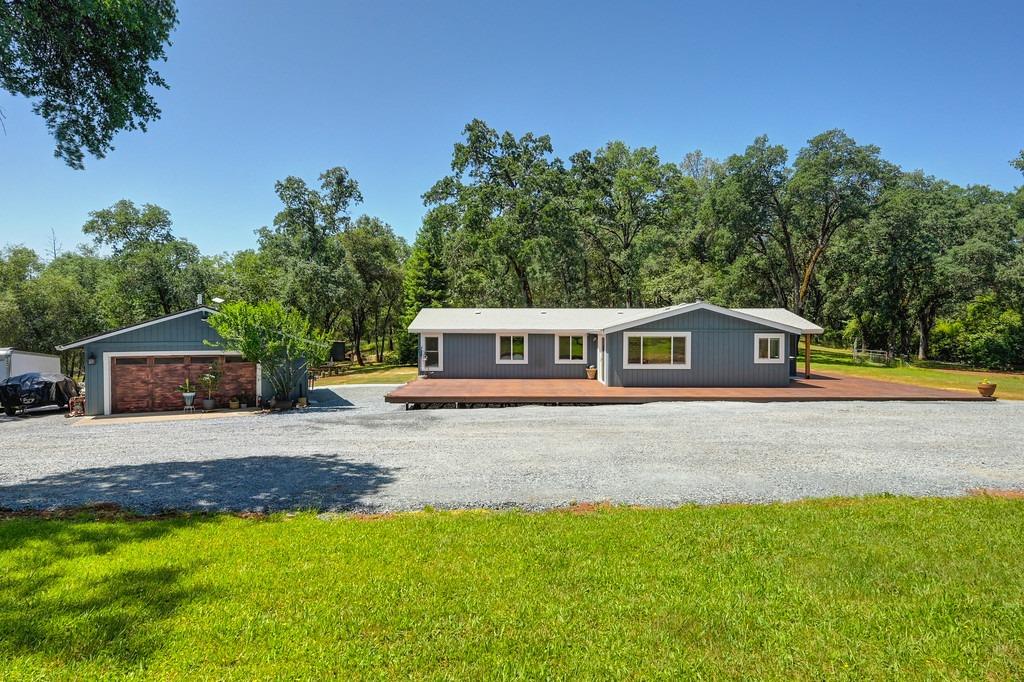 Photo of 4431 Meadowview Acres Rd in Cool, CA
