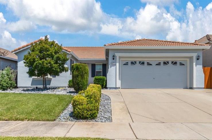 Photo of 1353 Amaranth St in Plumas Lake, CA