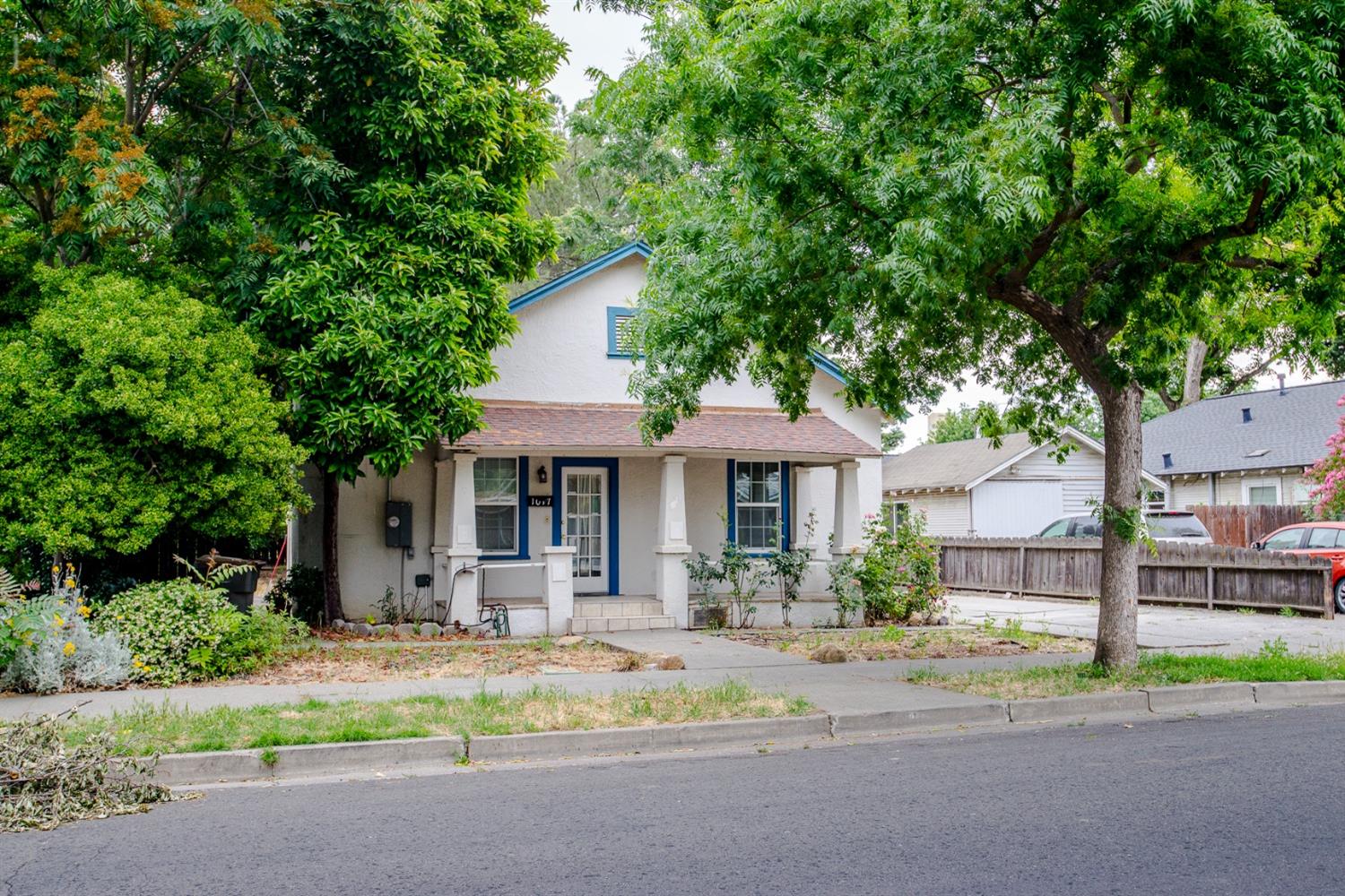Photo of 1017 4th St in Woodland, CA