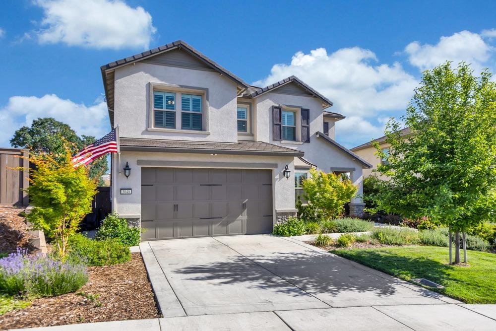 Photo of 3048 Whistling Wy in El Dorado Hills, CA