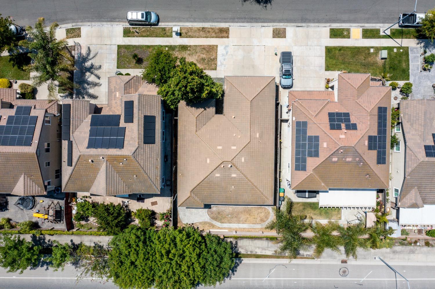 Detail Gallery Image 50 of 51 For 2345 New Brighton Ln, Stockton,  CA 95209 - 4 Beds | 2 Baths