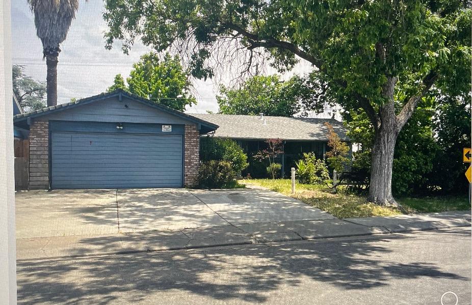 Detail Gallery Image 1 of 1 For 5306 Ridgeway Ave, Stockton,  CA 95207 - 3 Beds | 2 Baths