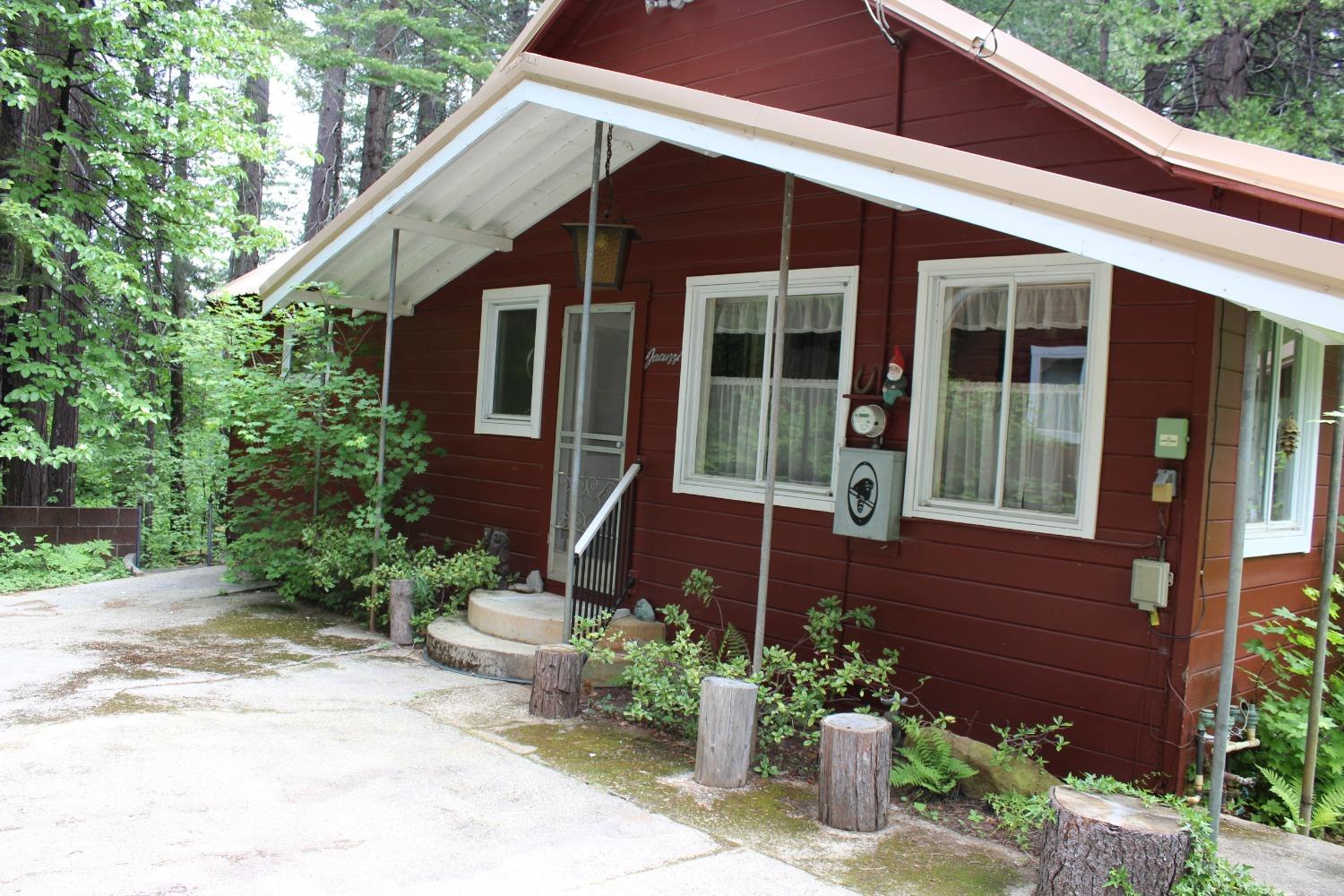 Photo of 13317 La Porte Rd in Strawberry Valley, CA
