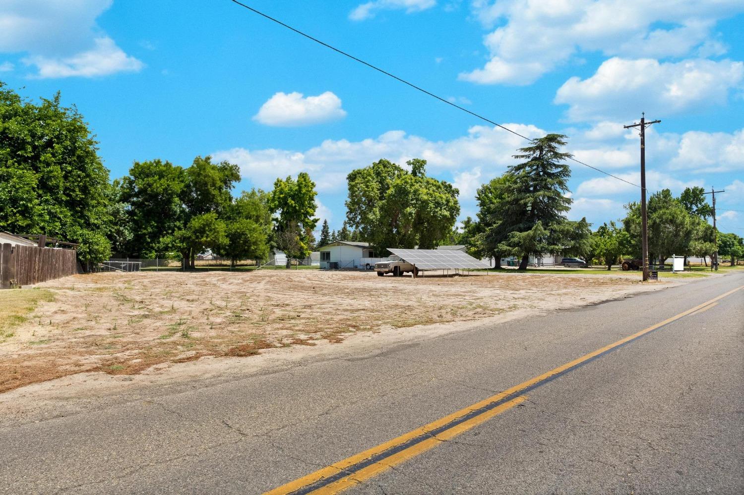 Mulberry Avenue, Atwater, California image 4