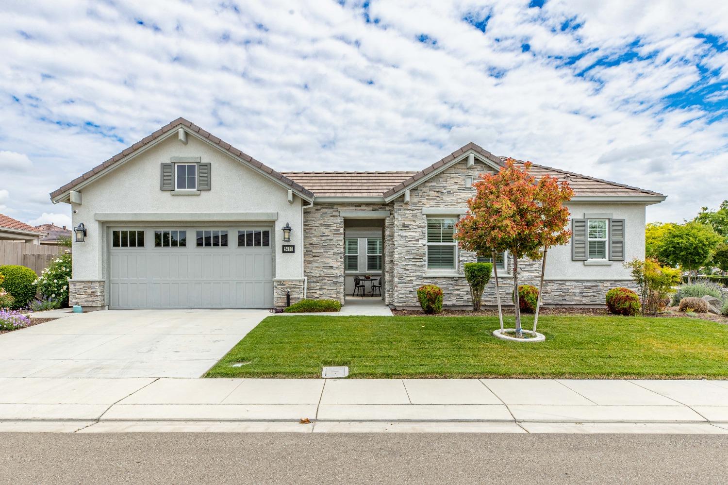 Photo for 2410 Granite Peak Place