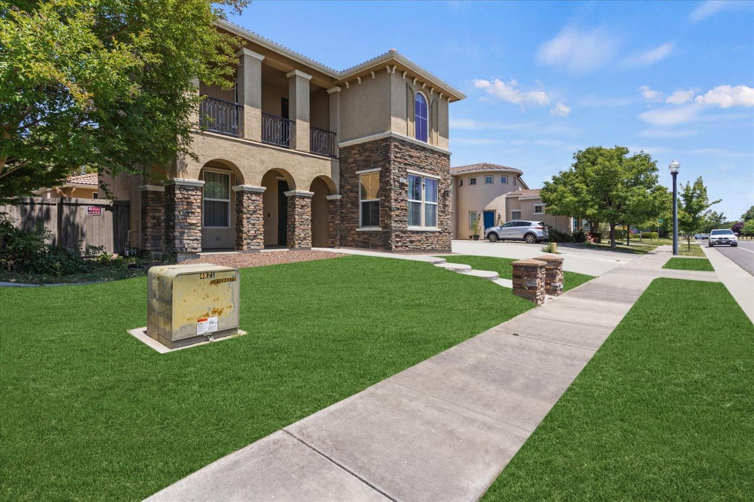 Photo of 5507 Jerry Litell Wy in Sacramento, CA