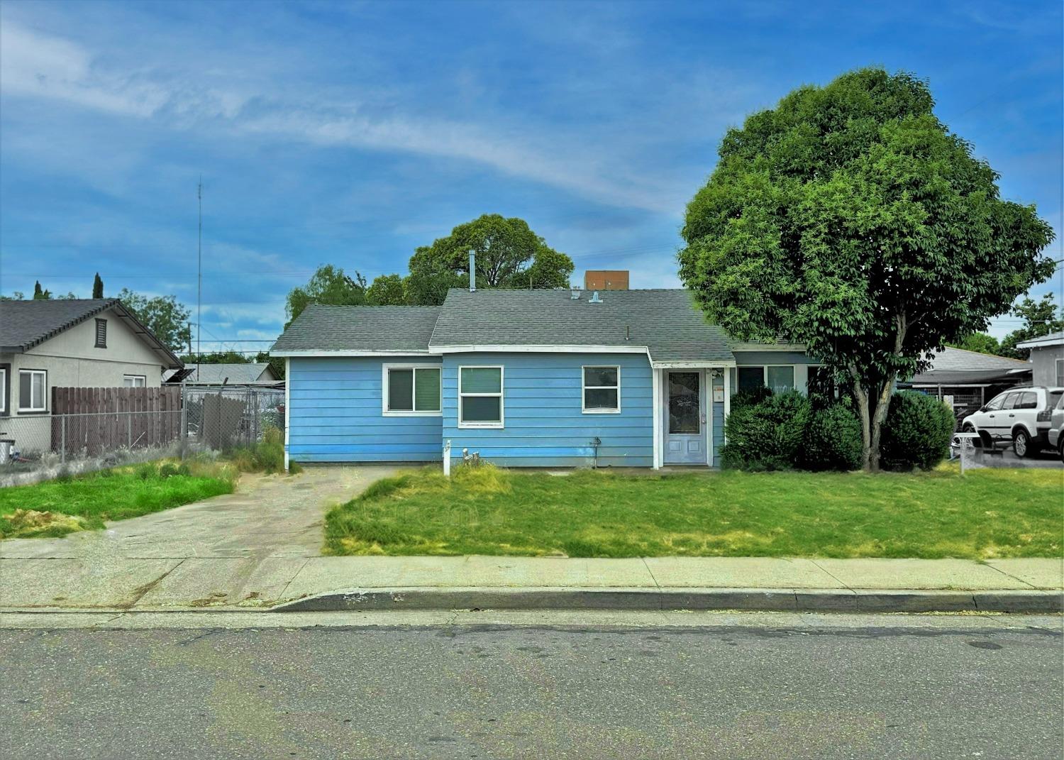 Photo of 1761 Rose Ave in Merced, CA
