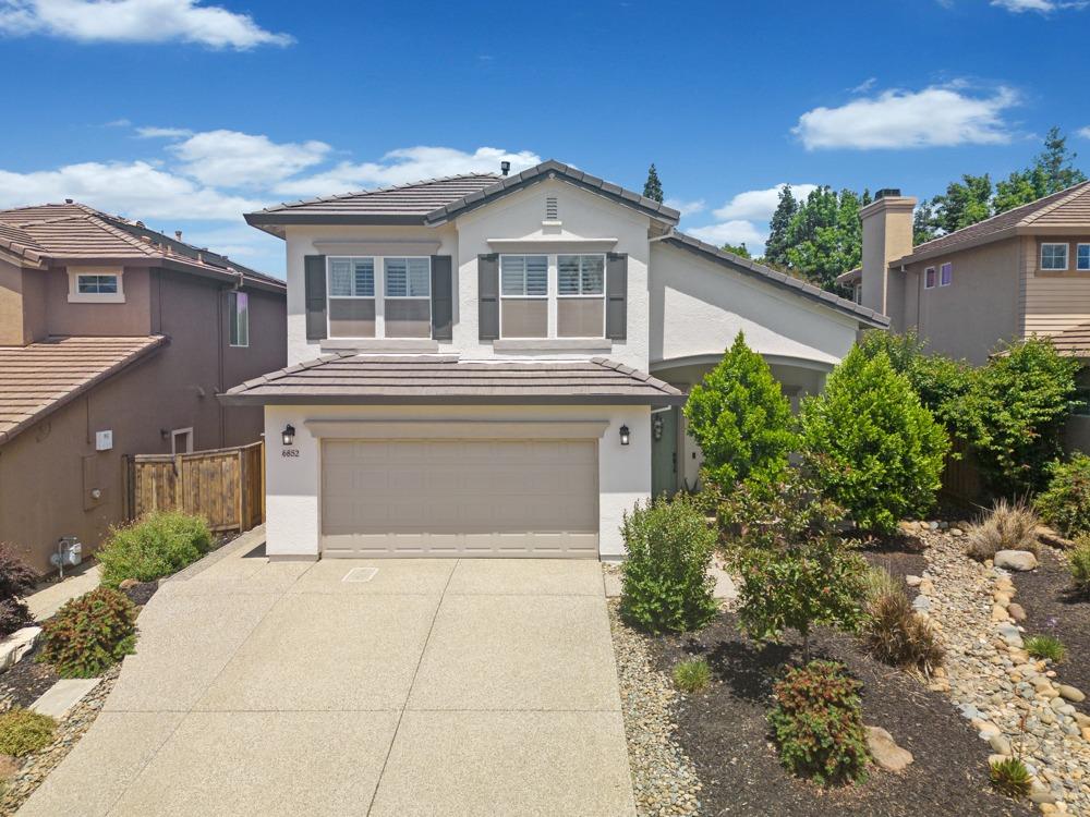 Photo of 6852 Copper Glen Cir in Roseville, CA